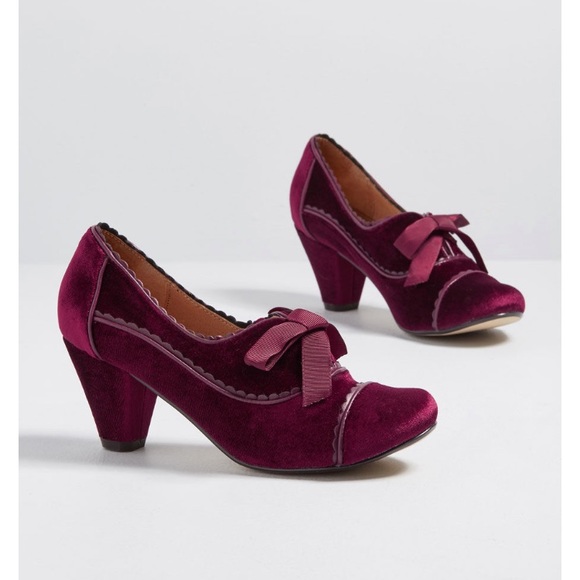 Modcloth Shoes - Mod Cloth Notch Your Step Oxford Heel